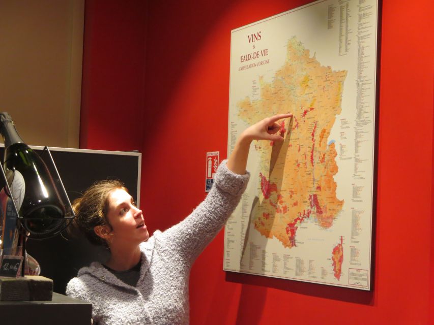Paris: Wine and Cheese Tasting - What the guide adds: friendly hosts and strong Q&A