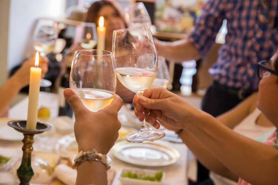 Paris: Wine and Cheese Tasting with a Chef Sommelier - Key Reasons This Wine and Cheese Session Works So Well