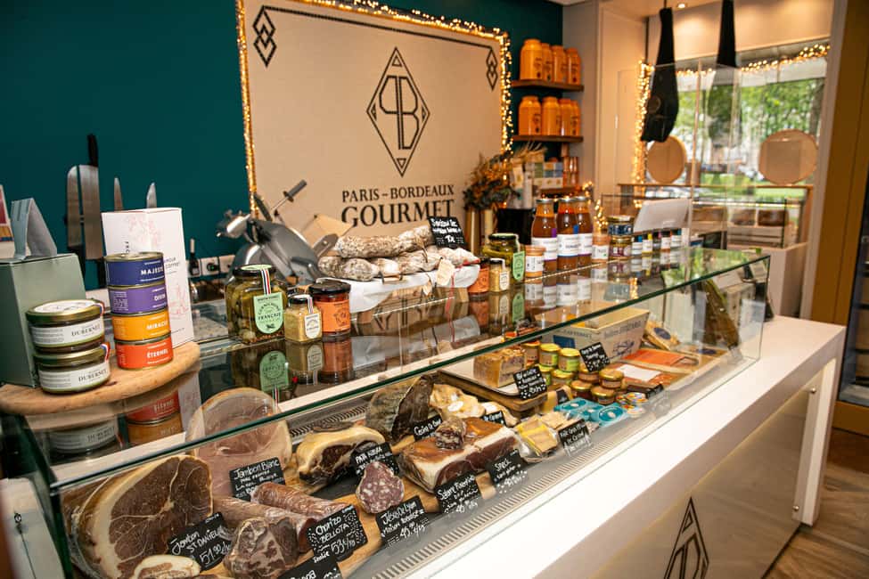 Paris: Wine & Cheese Tasting Master Class Near Eiffel Tower - Should You Book This Near the Eiffel Tower?