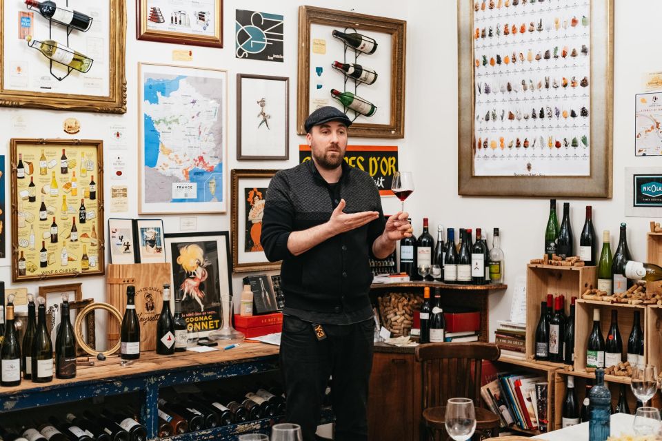 Paris: Wine Tasting Experience with 6 Wines and Cheese Board - A 2-hour Paris wine-and-cheese lesson in the Paris Wine Co boutique