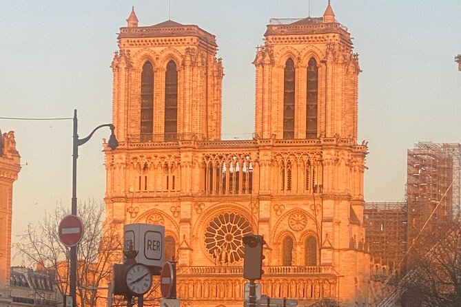 Paris with Love Private Guide & Driver - Eiffel Tower and Champs de Mars: what to notice beyond the postcard