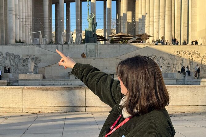 Paris World Fairs Walking Tour Top Sights Along the Seine River - Starting at Champs-Élysées and the 1900 metro entrance