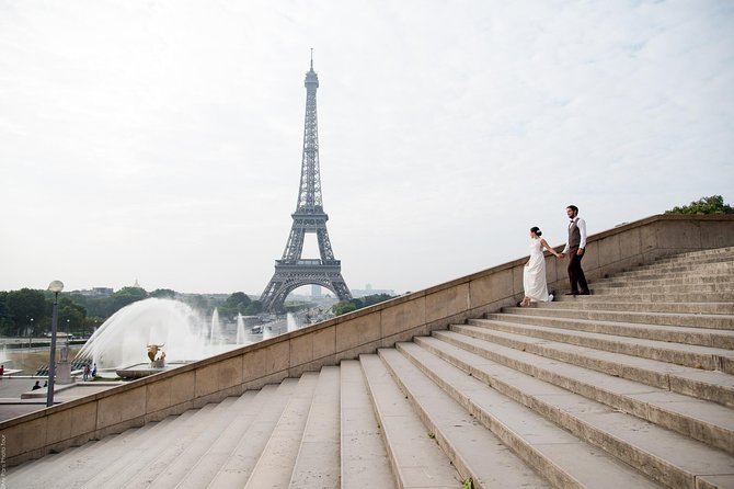 Parisian Life Style Private Photo Shoot at Eiffel Tower - Who should book this, and who might want to skip it