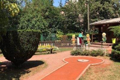 Part of Mini Golf - What happens when you arrive