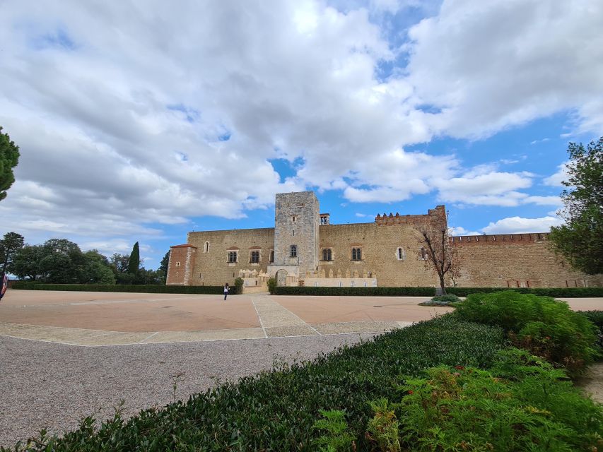 Perpignan : 1h private tour for small group - A one-hour introduction to Perpignan’s older streets