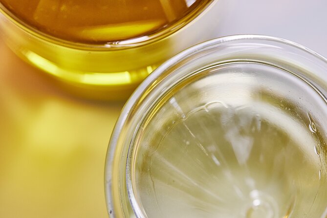 Personalized Perfume Creation Workshop - Why the small group matters