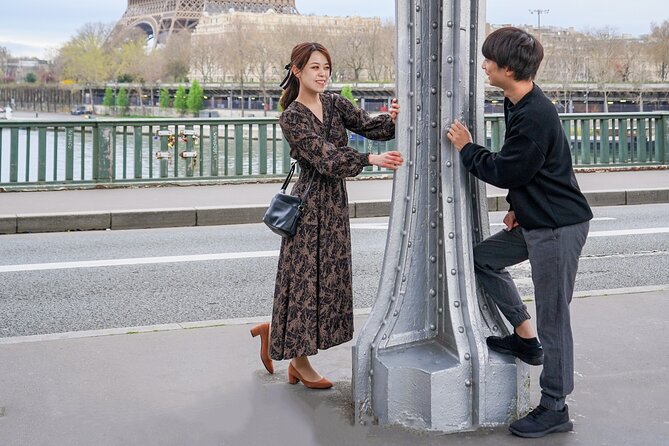 Photo Session in Paris - Photographer at the Eiffel Tower - Price and Value: Is $66.51 Worth It?