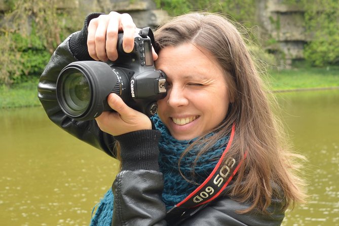 Photograph with a pro Paris off the beaten path! - Key points at a glance