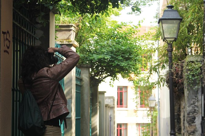 Photograph with a pro Paris off the beaten path! - Is $81.03 a fair price for two hours?