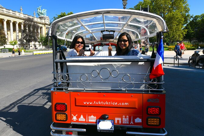 Premium private tour of Paris in an Electric TukTuk (4 hours) - Quick hits before you go