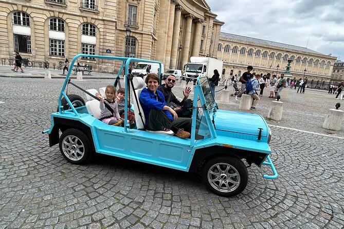 Private 2 - Hour Paris Landmarks Tour by Golf Cart Mini Moke - Should you book this tour or choose a different Paris plan?