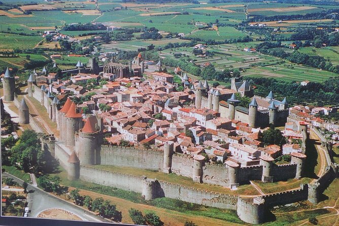 Private 2-hour Walking Tour of Carcassone with official tour guide - Why a private walk helps in Carcassonne