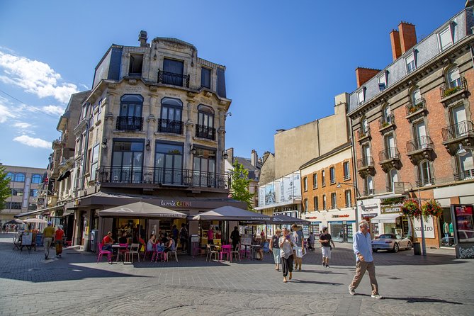 Private 3-hour Walking Tour of Reims with official tour guide - The guides and the human side of the walk