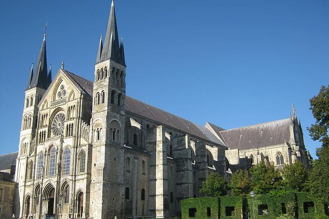 Private 3-hour Walking Tour of Reims with official tour guide - Notre-Dame de Reims, the essential first stop