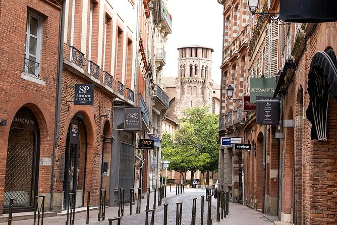 Private 3-hour Walking Tour of Toulouse with Official Tour Guide - Key points to know before booking
