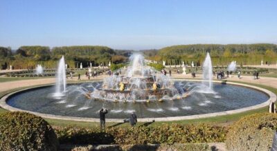 Private 5-hour round transfer to Versailles from Paris. Best offer! - Reaching the Palace of Versailles