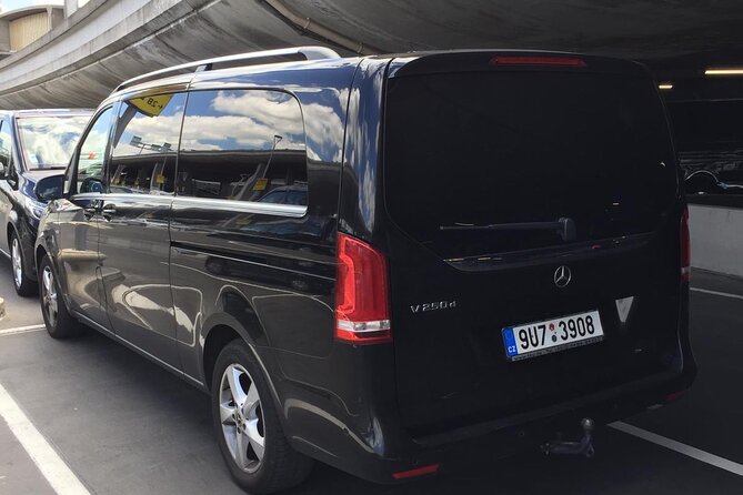 Private Arrival Transfer from CDG or ORLY airports to Paris city - Price and value: what $67.75 per person is really paying for