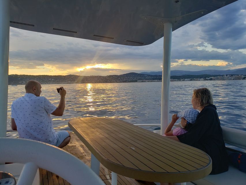 Private catamaran trip in the Bay of Juan les Pins at sunset - Who will enjoy this Juan les Pins cruise most?