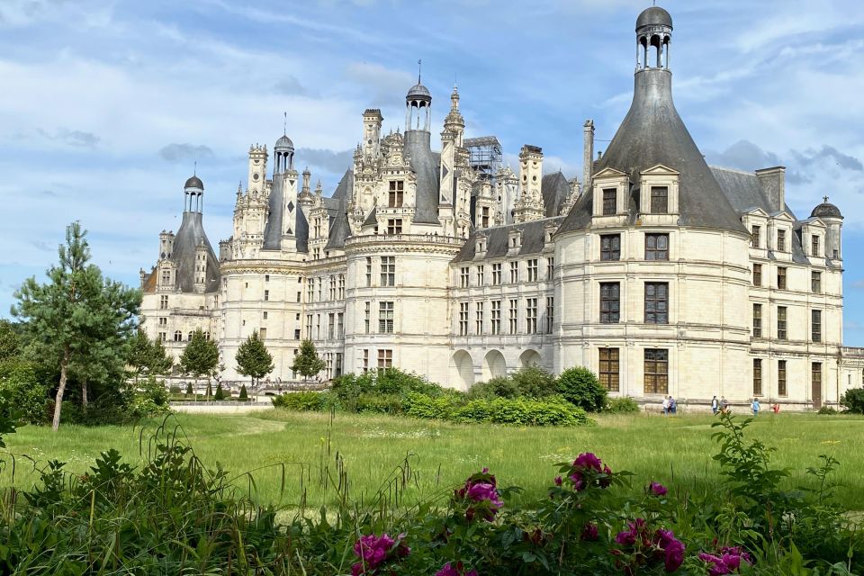 Private Chenonceau Chambord Amboise Loire Castles from Paris - The Mercedes makes the private format worthwhile