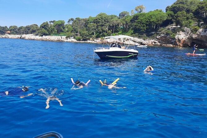 Private cruise to Cap d'Antibes and the Lérins Islands by sailboat - Who will enjoy this Cap d’Antibes cruise most?