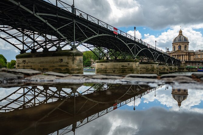 Private Cruise to Discover Paris - What makes it worth $553.92 for a group (not per person)