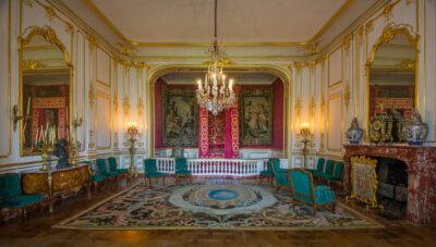 Private Day Tour to Loire Valley Castles & Wines from Paris - Leaving Paris for Chambord