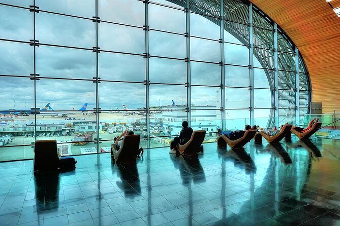 Private Departure Transfer from Paris to CDG or ORLY Airports - Communication with your driver: WhatsApp/text helps a lot