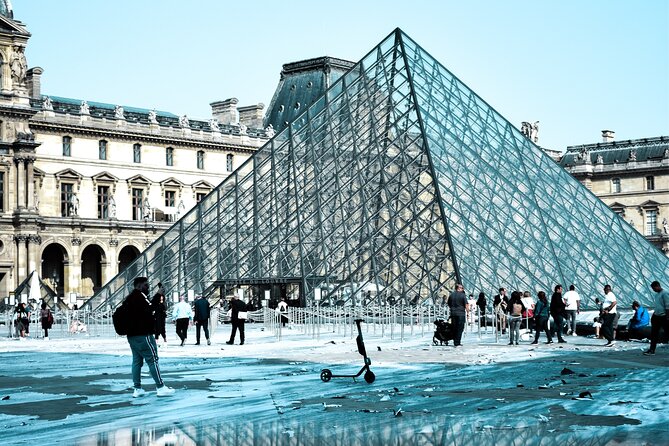 Private Direct Transfer From Bayeux to Paris - English-speaking drivers who make the ride easier