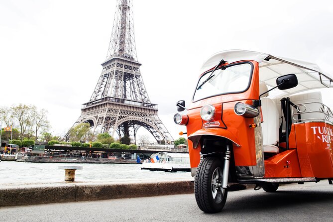Private Electric TukTuk tour in Paris ( 2 hours ) - Saint-Germain-des-Prés and Place de la Concorde: two iconic squares in minutes
