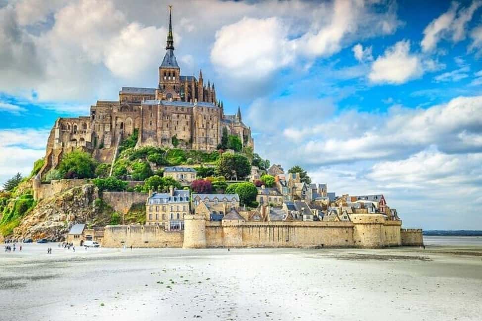 Private Escape to Mont-Saint-Michel from Le Havre - The Real Appeal: Five Hours on the Island