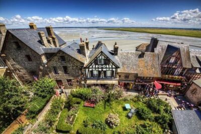 Private Escape to Mont-Saint-Michel from Le Havre - The 2.5-Hour Drive Through Normandy