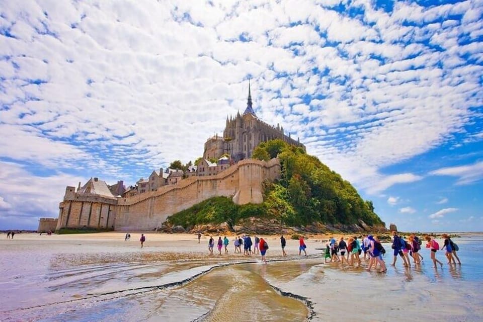 Private Escape to Mont-Saint-Michel from Le Havre - Walking Conditions and Mobility Limits