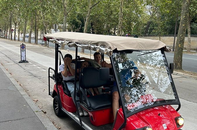 Private Golf Cart Tour: Paris Landmarks & Hidden Gems - Trocadéro to Eiffel Tower: the best vantage point without the chaos