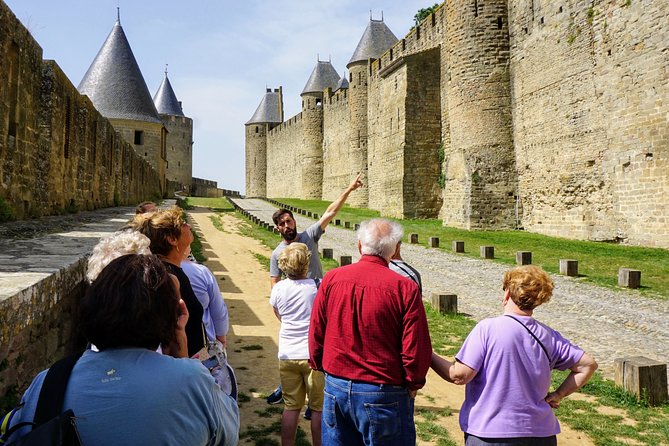 Private guided tour of the city of Carcassonne - Stop 2: Cobblestones, Medieval Houses, and Wall Views from the Lices