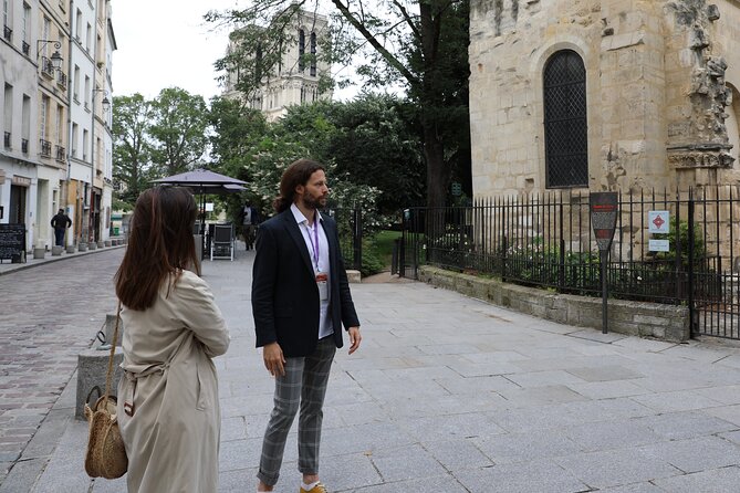Private Historical Tour of Notre Dame - The Western Portal: where stone becomes a language