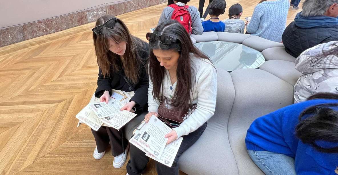 Private Louvre Tour for Teenagers - Inside the Louvre, the case begins
