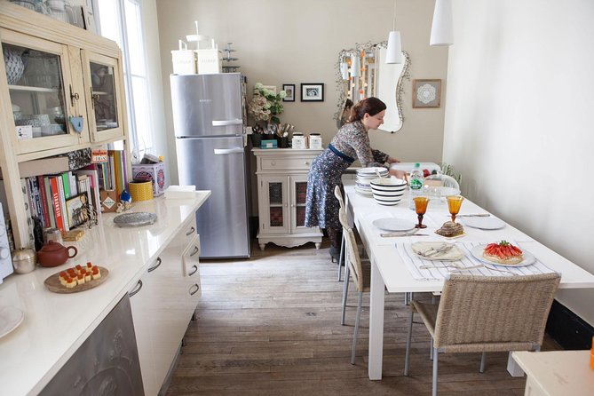 Private Market Tour and Classic French Cooking Class in Paris - Key points at a glance