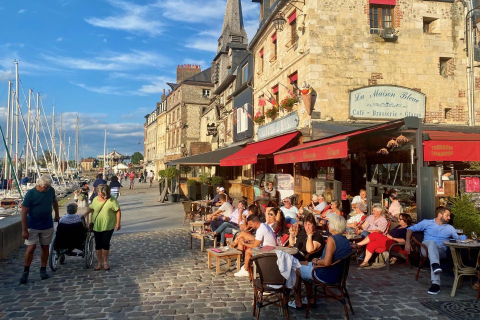 Private Mont Saint-Michel, Honfleur Trip by Mercedes - What the private guide adds