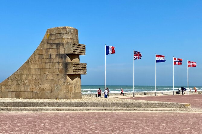 Private Normandy D-Day trip to Top 5 Sights from Caen or Bayeux - The Overlord Museum adds equipment and personal detail