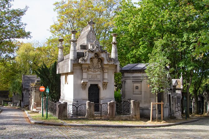 Private Père Lachaise Cemetery Walking Tour - After the Tour: How to Spend Your Free Time at the Cemetery