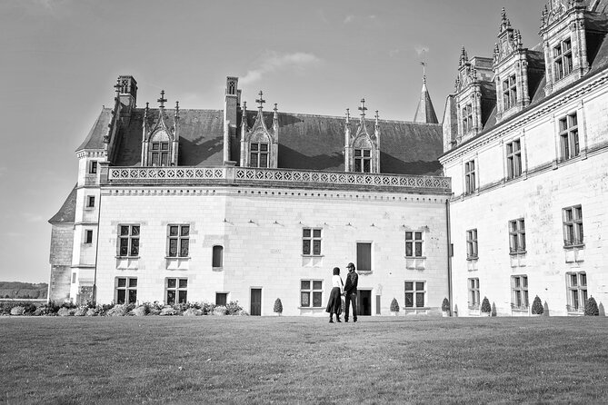 Private Photo Shoot in Amboise - Weather, access, and small planning details