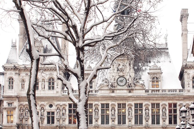 Private Photo Tour in Paris with a Professional Photographer - Sacré-Cœur from the steps to the interior