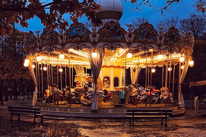 Private Photo Tour in Paris with a Professional Photographer - Starting near Lamarck and Caulaincourt