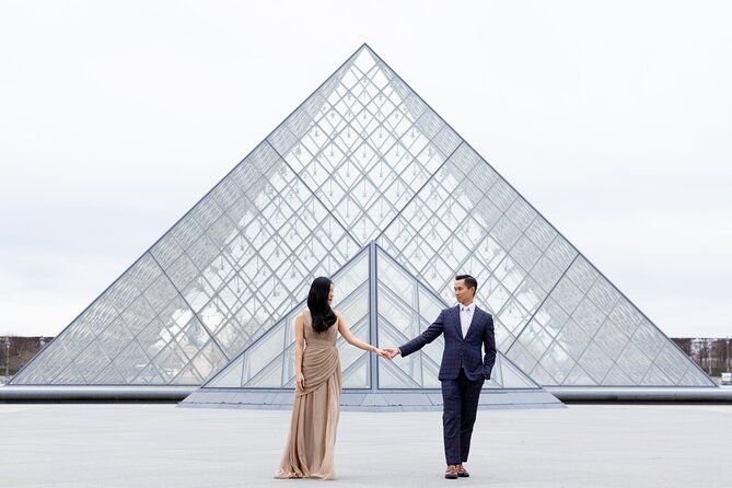 Private Photoshoot at the Louvre area in Paris - Starting at the Louvre Pyramid