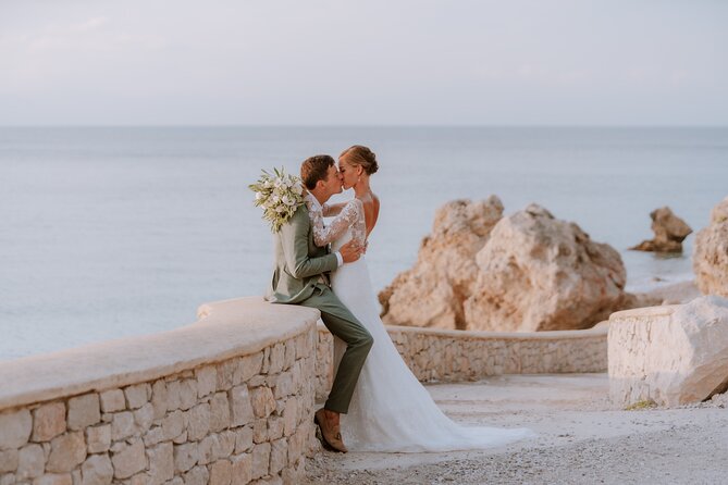 Private Professional Vacation Photoshoot in Nice - The one-hour route for families, friends, and milestones