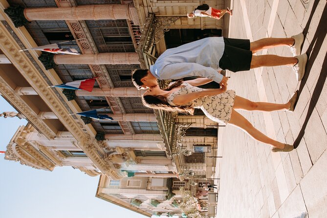 Private Professional Vacation Photoshoot in Nice - Nice locations, local corners, and a relaxed pace