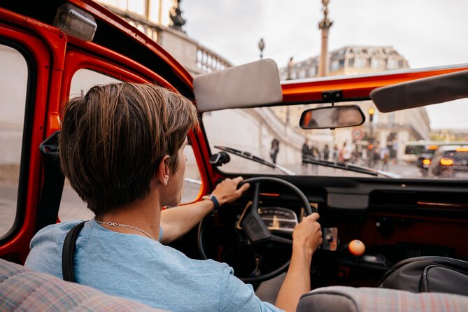 Private ride in a Citroën 2CV in Paris - 2h - Montmartre Highlights: Place du Tertre, Moulin de la Galette, and Artist Addresses