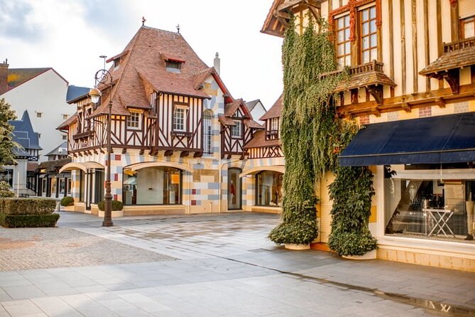 Private round transfer to Deauville Rouen Honfleur from Le Havre - Honfleur and the Vieux Bassin