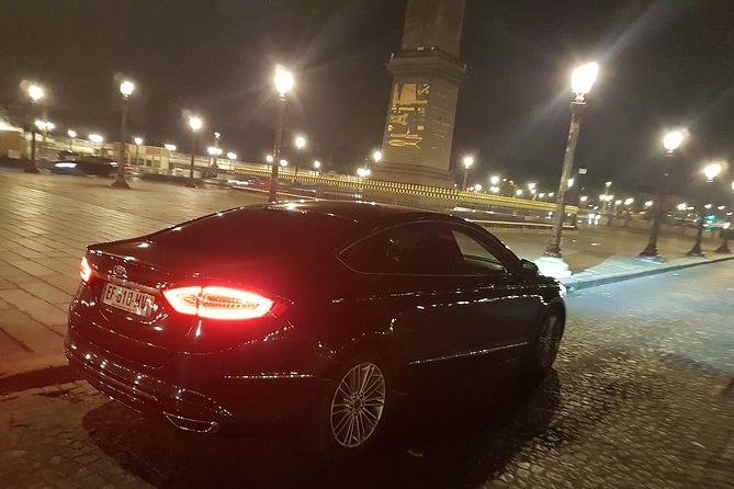 Private Shuttle from Charles de Gaulle Airport to Paris: Premium Service - Booking timing and cancellation rules