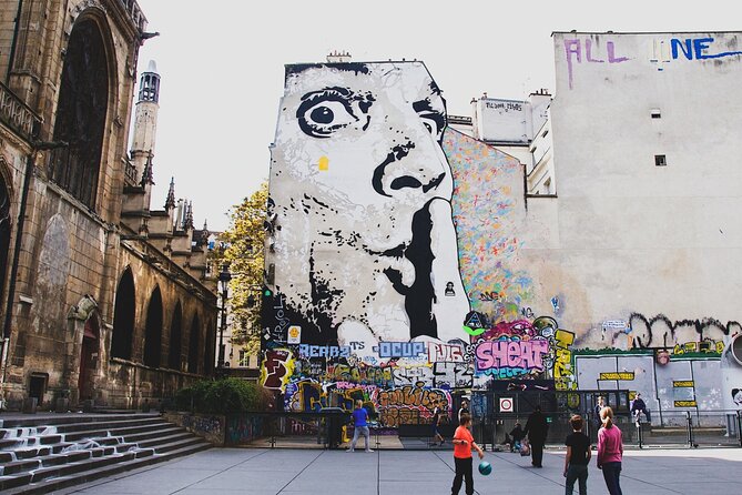 Private Street Art Tour in Paris with Local Expert - Belleville’s Open-Air Gallery: Rue Oberkampf and Rue Saint-Maur